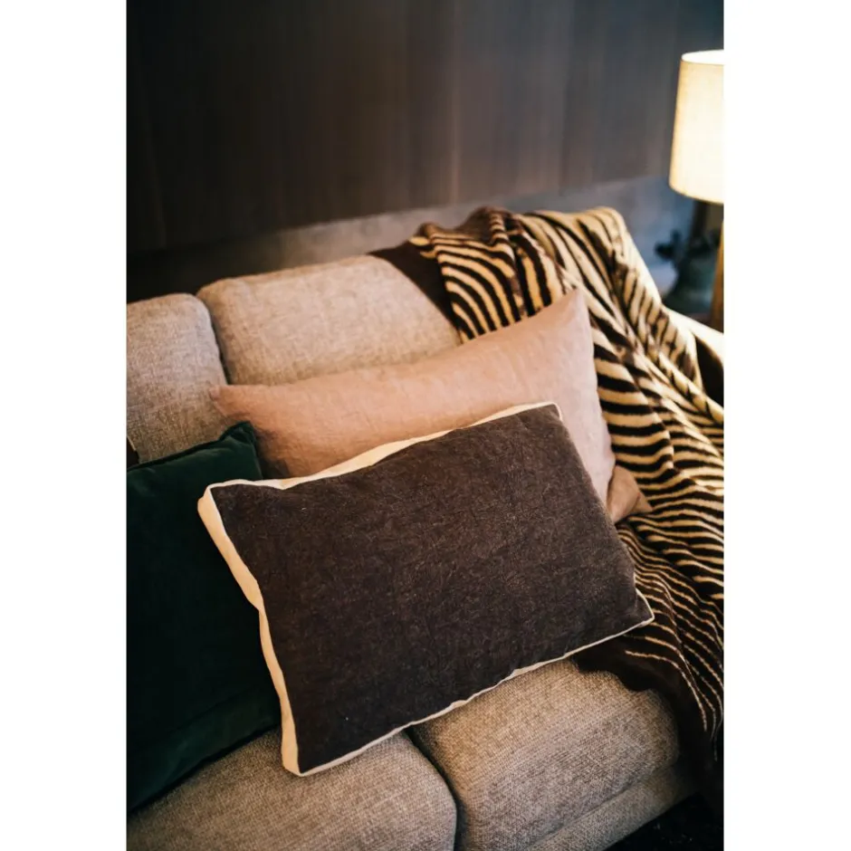 Pomax Coussins-ALPHA BORDERS - coussin - lin / velours - L 60 x W 40 cm - brun