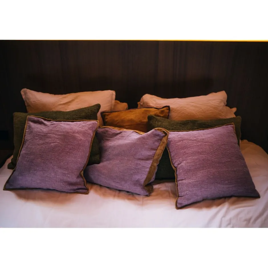 Pomax Coussins-ALPHA BORDERS - coussin - lin / velours - L 60 x W 40 cm - lavande