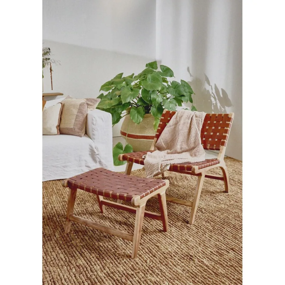 Pomax Tabourets-AOSTA - tabouret - cuir de buffle / bois d'acacia - L 56 x W 41 x H 36 cm - cognac