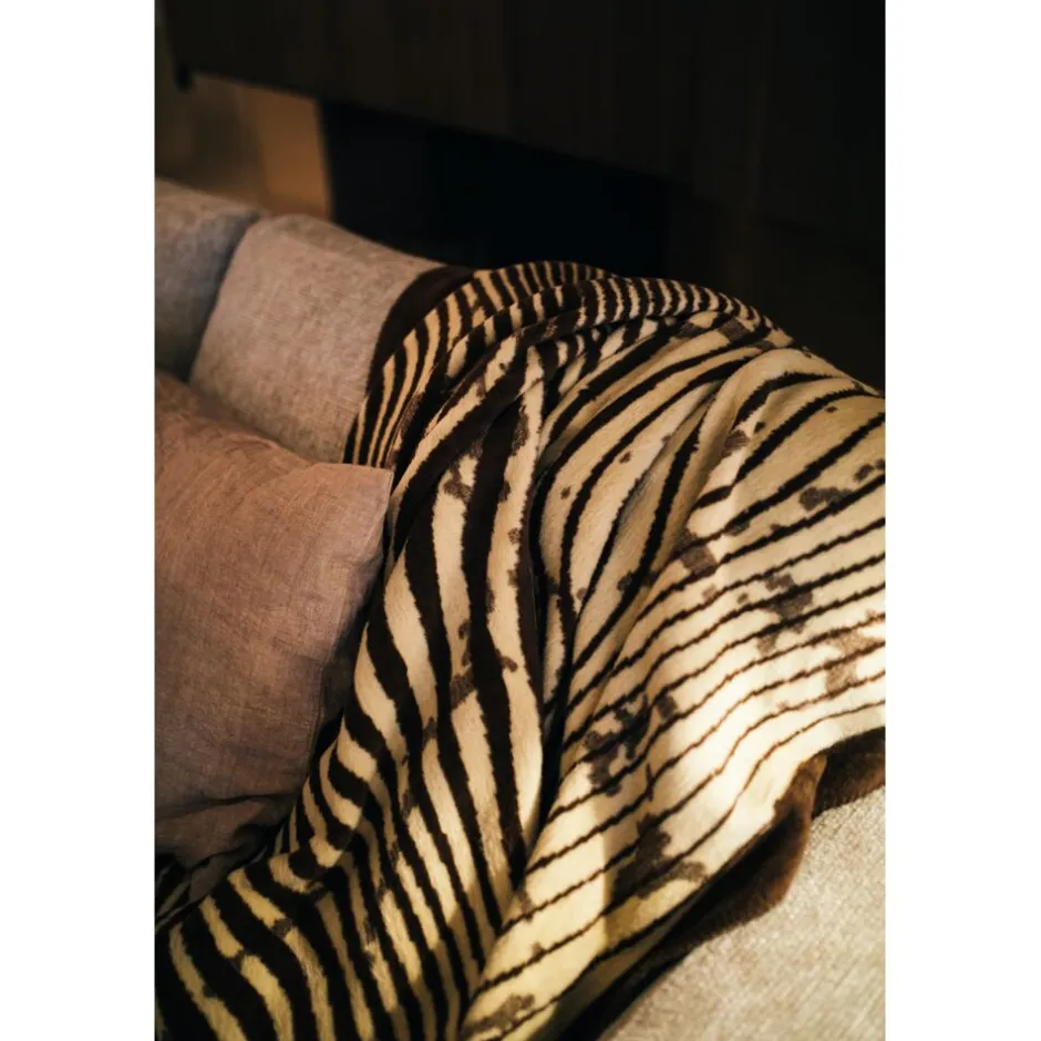 Pomax Plaids-CORFINO - couverture - coton / acrylique - L 200 x W 150 cm - brun
