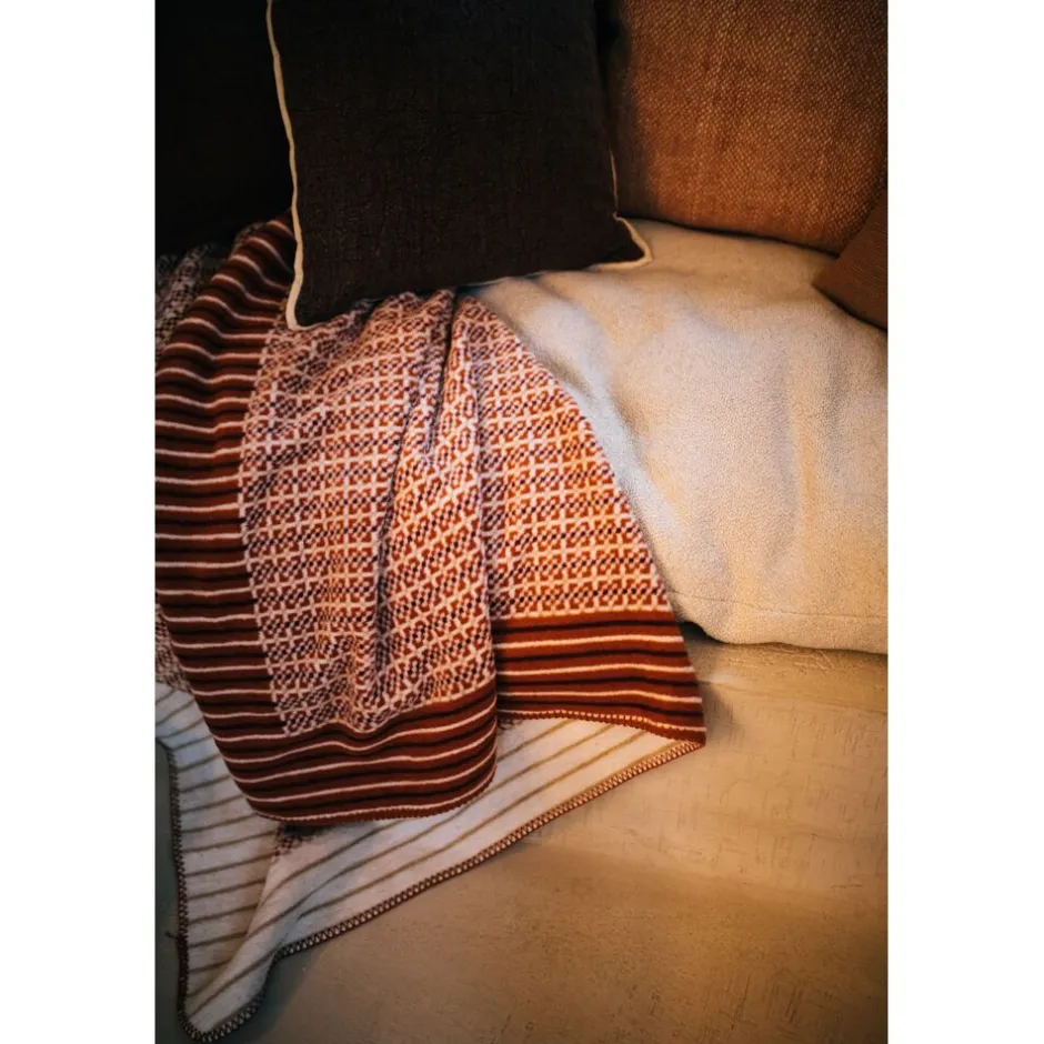 Pomax Plaids-CORFINO - couverture - coton / acrylique - L 200 x W 150 cm - rouille