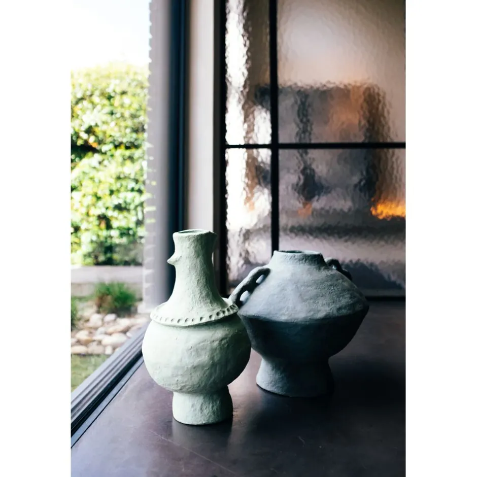 Pomax Objets De Décoration-MOMO - objet déco - papier mâché - DIA 30 x H 52,5 cm - vert pâle