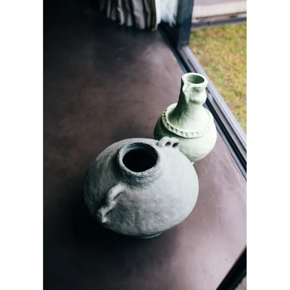 Pomax Objets De Décoration-MOMO - objet déco - papier mâché - DIA 30 x H 52,5 cm - vert pâle