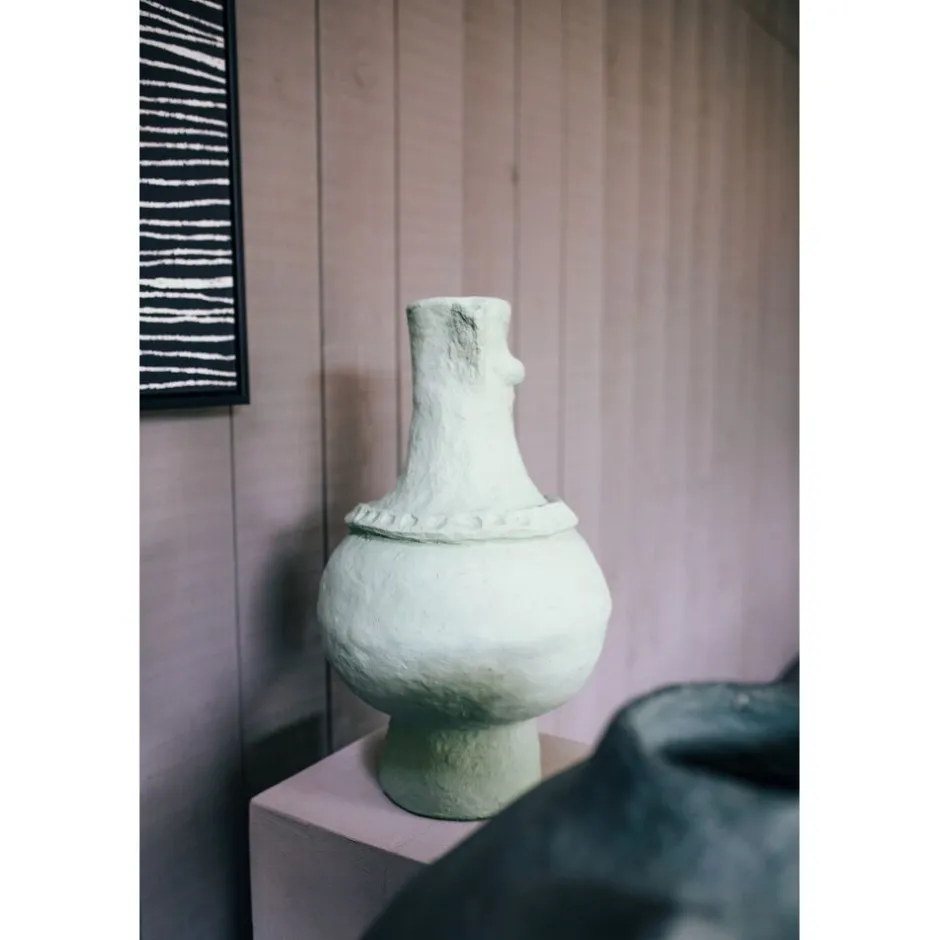Pomax Objets De Décoration-MOMO - objet déco - papier mâché - DIA 30 x H 52,5 cm - vert pâle